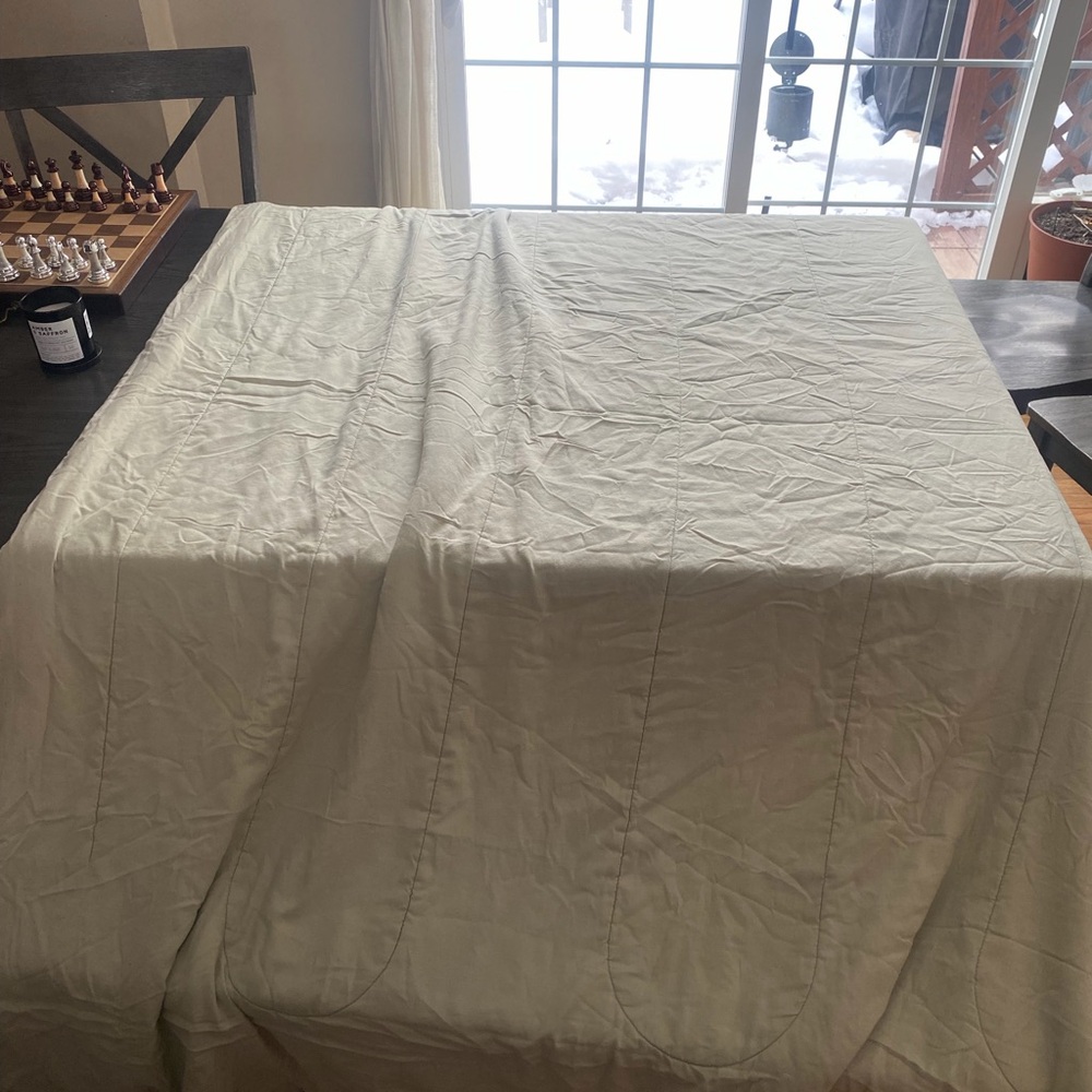 Room Essentials Cream Comforter - Picture 2 of 3